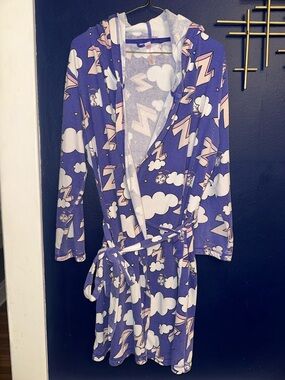 Xhilaration women’s Hooded Robe size M/L